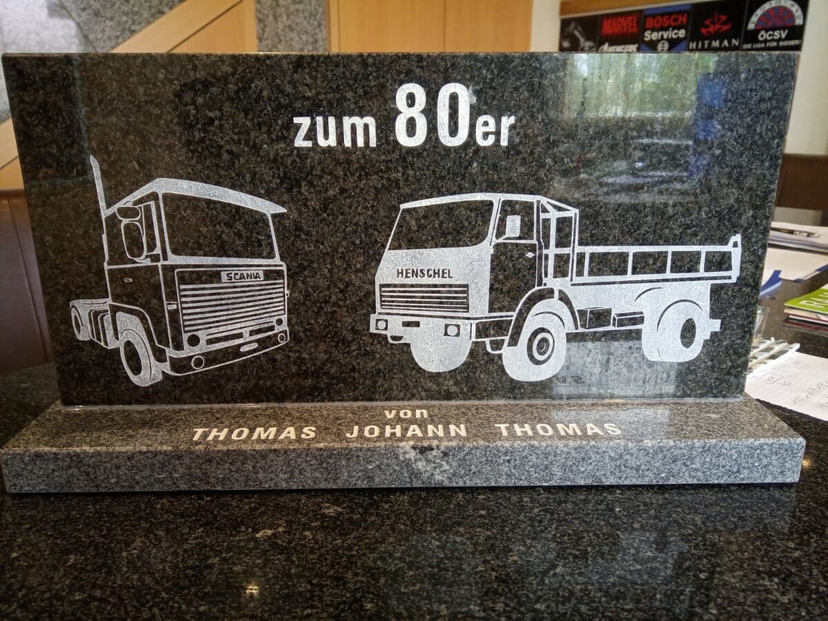Sonderanfertigung Eggenberger – Dekoration aus Granit